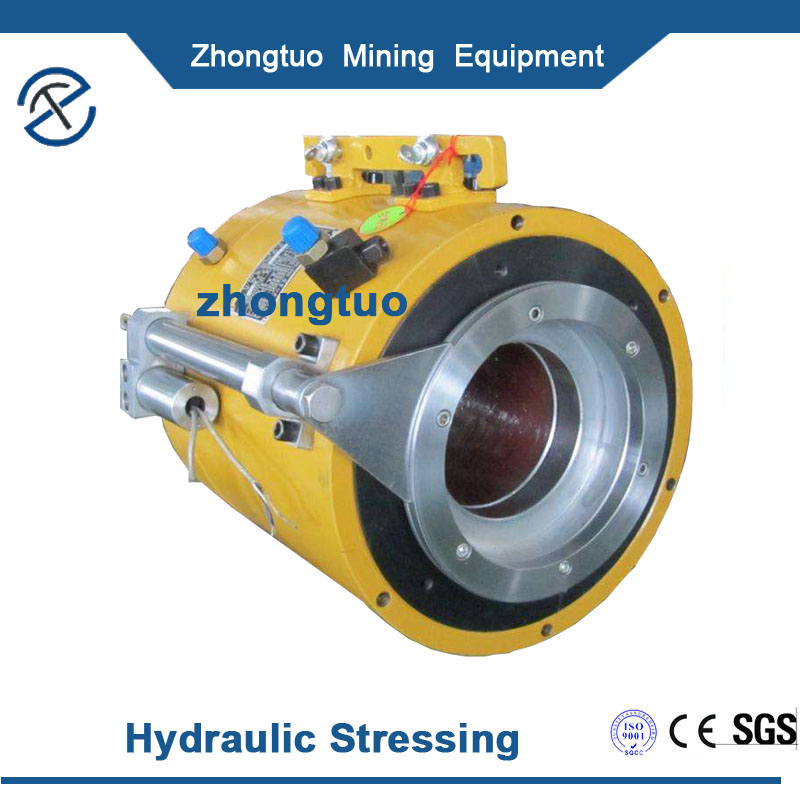 Hydraulic Stressing Jack.jpg