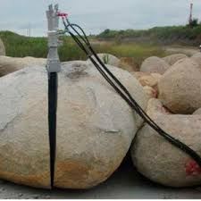 Hydraulic rock splitter 