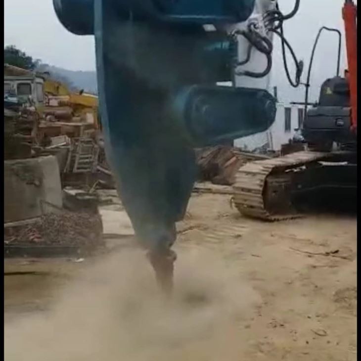 Concrete And Stone Demolition Ripper
